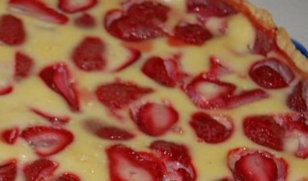 Tarta-cu-capsuni
