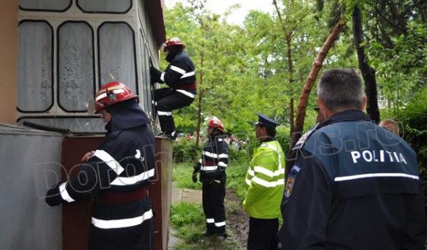 Barbat gasit mort in apartament_Dorohoi_06