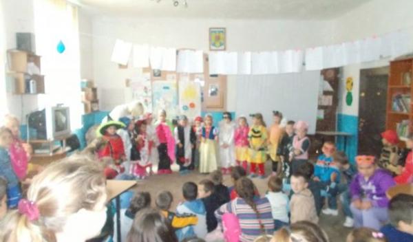 1 Iunie, Scoala Corlateni_06