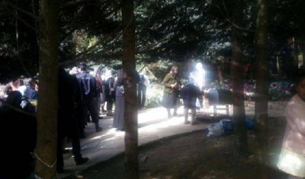 mormant_arsenie_boca