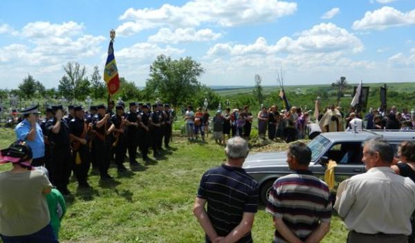 Inmormantare Apostol Ioan 11.06.2014 008