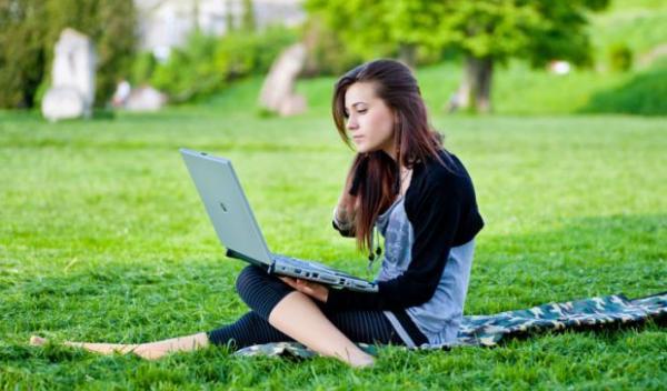 Cum să ai grijă de o baterie de laptop sau smartphone