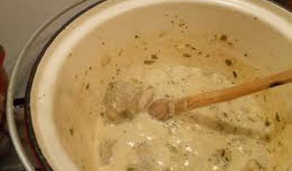 Pulpă de porc în sos