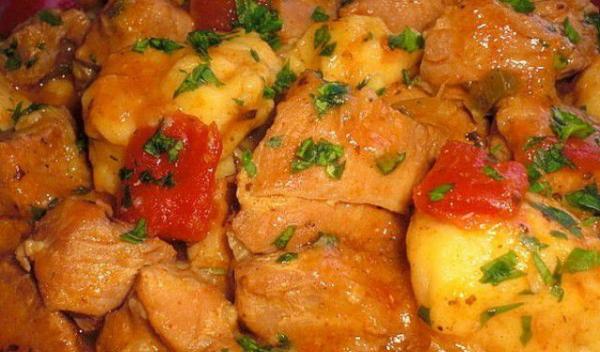 tocanita-din-carne-de-porc