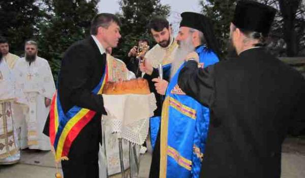 Biserica Sf Voievozi Mihail si Gavriil Ibanesti