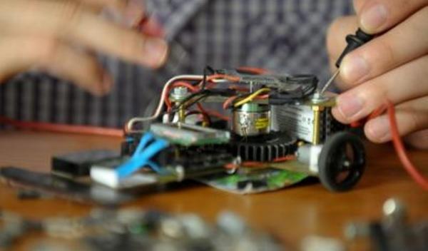 Concursul național de construcții electronice