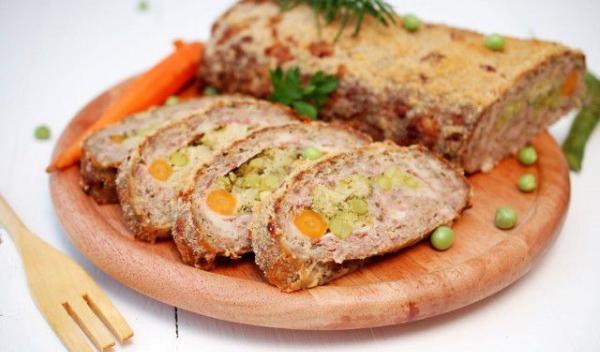 rulada-de-carne-cu-legume