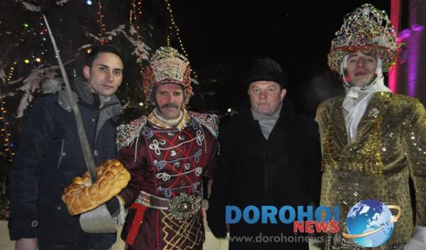 Banda Sumanarenilor_Formatii de datini si obiceiuri 31 decembrie 2014_24