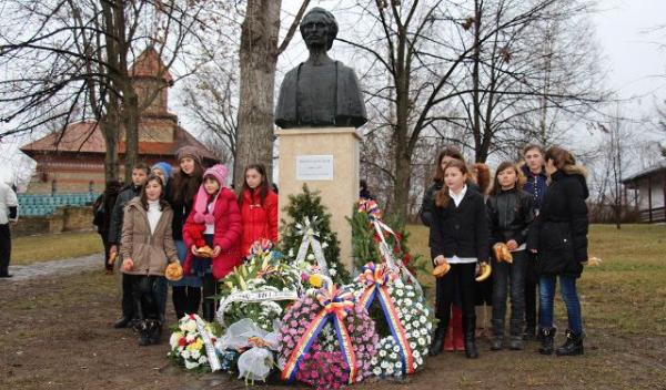 eminescu (1)