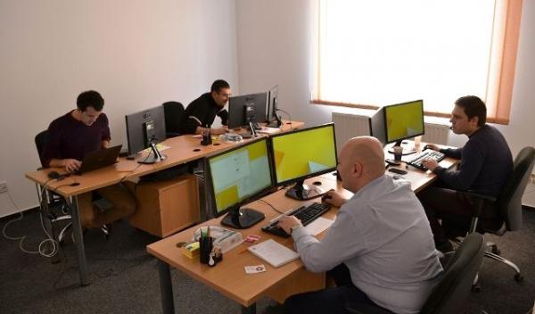 ISDC - se cauta programatori romani de elita