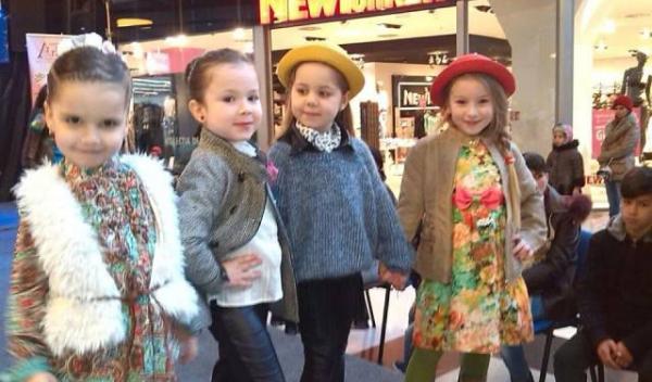 Scoala-de-Modelling-si-Bune-Maniere-Ellite-Models-Arlechin-Botosani-1