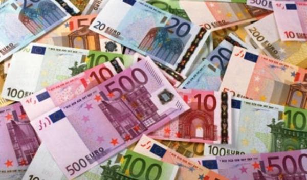 Tinerii din România euro nerambursabili