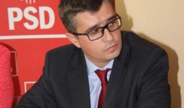 Andrei Dolineaschi (6)