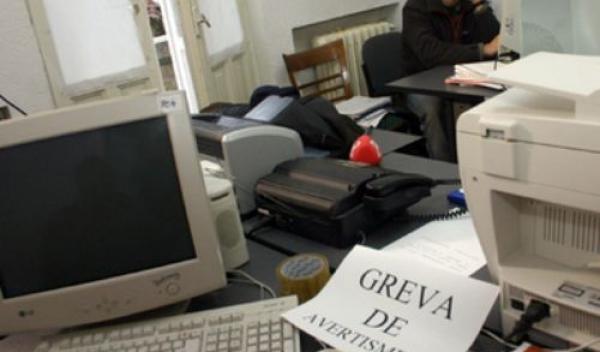 greva-functionari-publici
