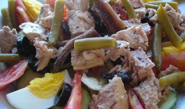 salata cu ton