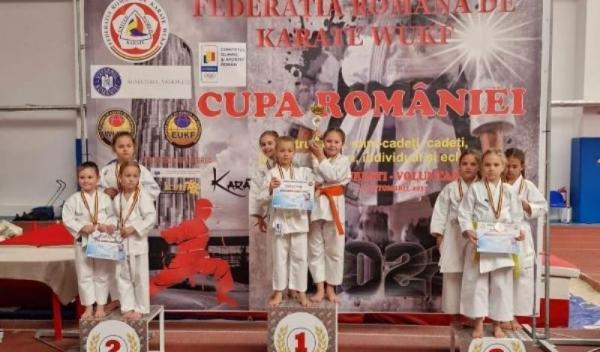 Dorohoieni la Cupa României de Karate WUKF 2022 _ (5)