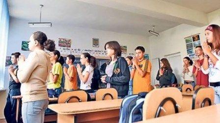Ministerul Educației și Biserica Ortodoxă au încheiat un protocol privind predarea religiei în școli